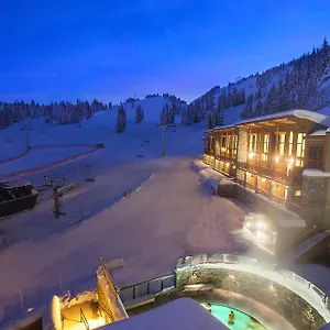 4* Отель Sunshine Mountain